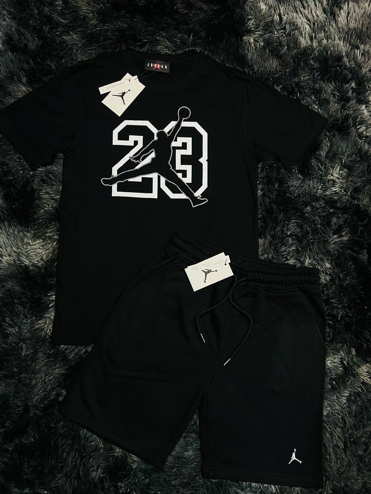 SHORT Y POLERA