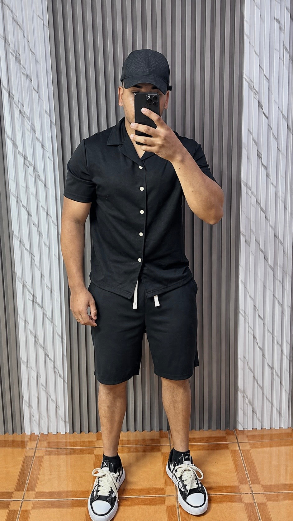 SHORT Y POLERA