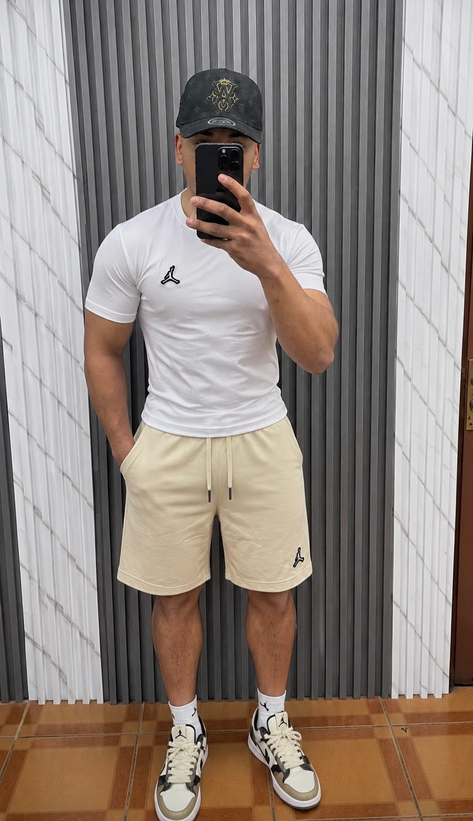 CONJUNTO SHORT Y POLERA