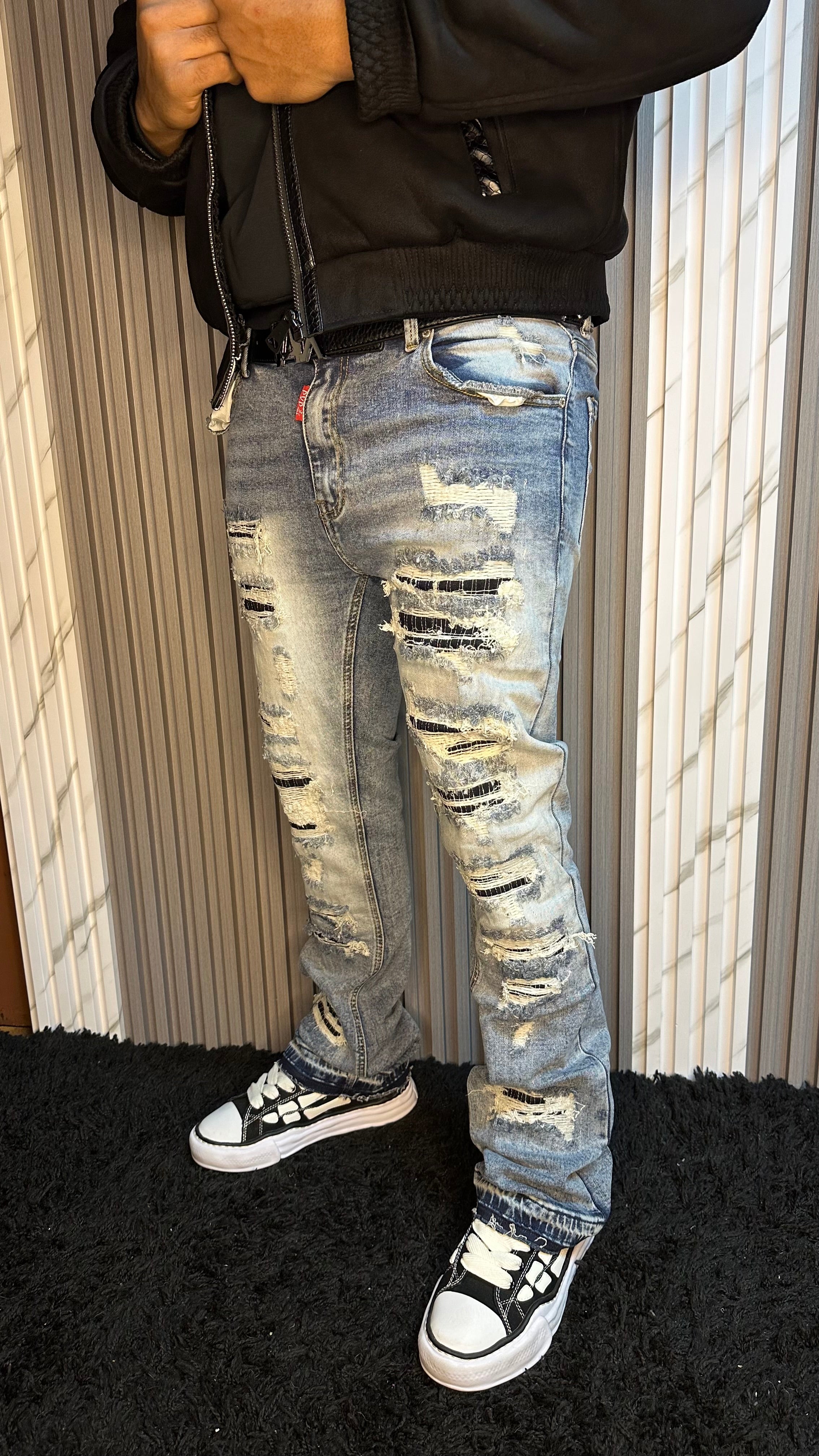 FLARE JEANS RAYADOS